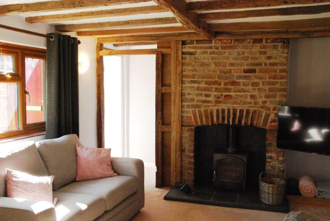 Hollyhock Cottage Ashford  Bagian luar foto